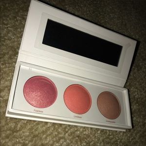 Real Her Blush Kit